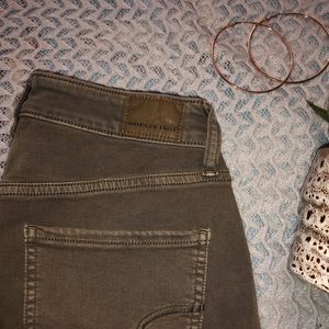 American Eagle skinny button fly jeggings